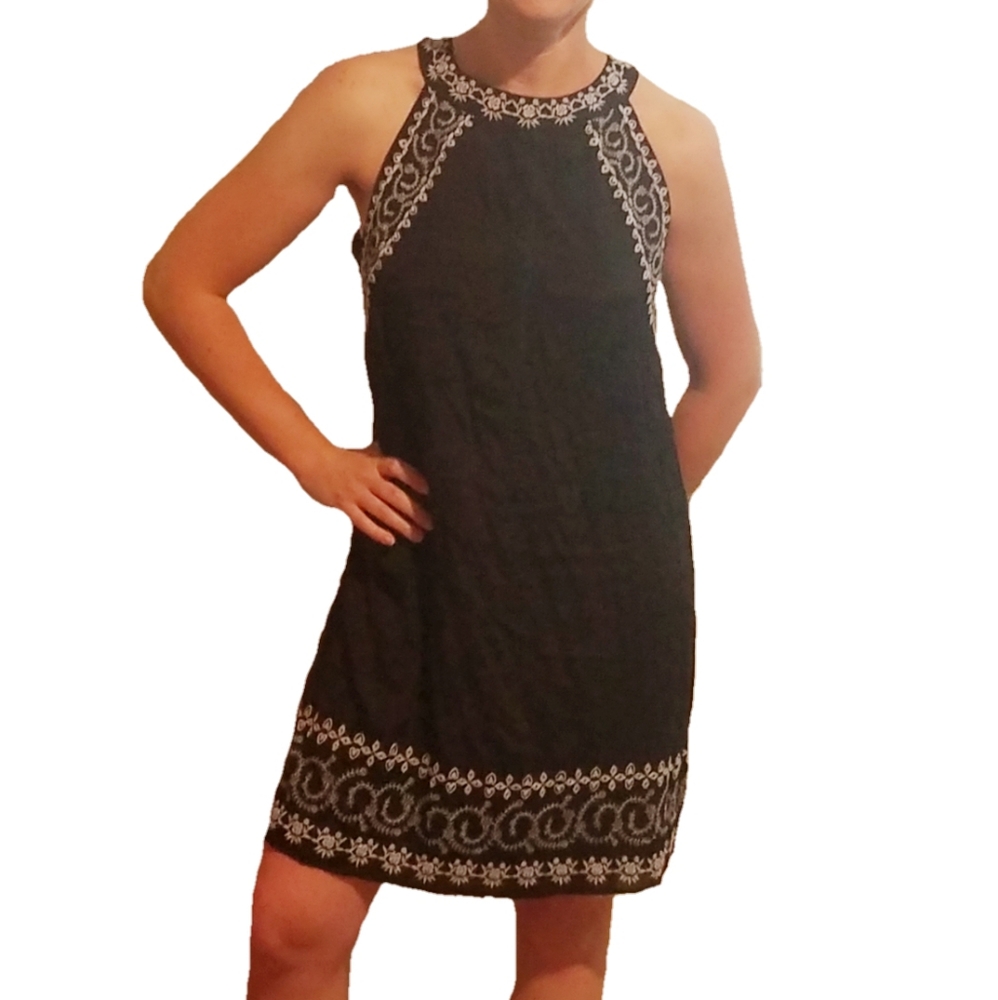 Market & Spruce black halter top embroidered dress